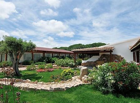 劳格诺多罗俱乐部酒店 Olbia Tempio 外观 照片