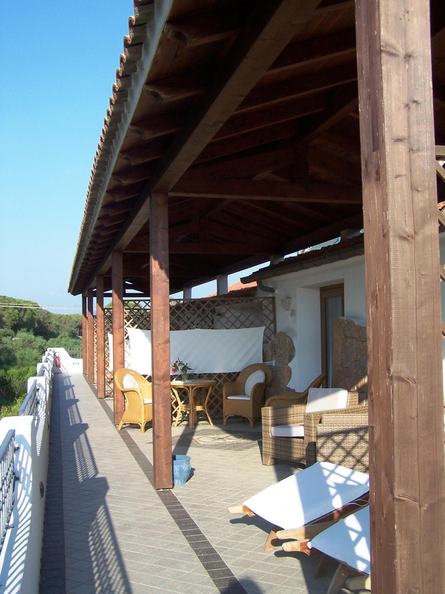 劳格诺多罗俱乐部酒店 Olbia Tempio 外观 照片